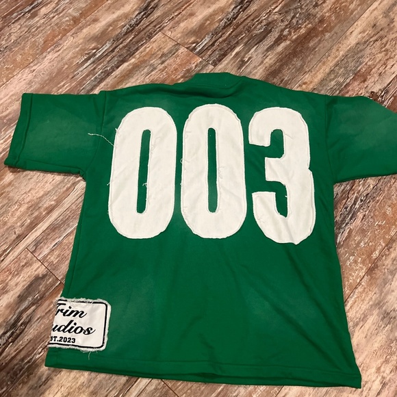 you know i come trim tee - Picture 2 of 3